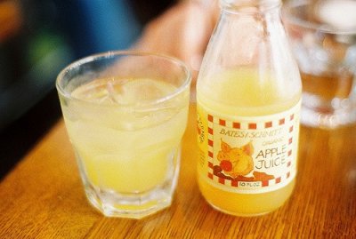 ​形容极度生气的句子50字(27句)