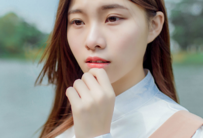 ​爱情里过于卑微的伤感句子短句(很有内涵的伤感句子短句)