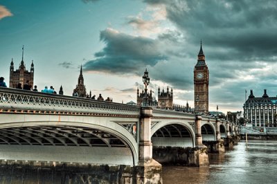 ​痛到心碎的伤感句子44句