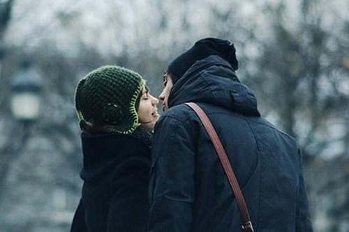 描写写字认真的句子18句