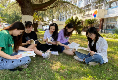 ​超诗意的女孩名字 女孩取名内涵诗意名字