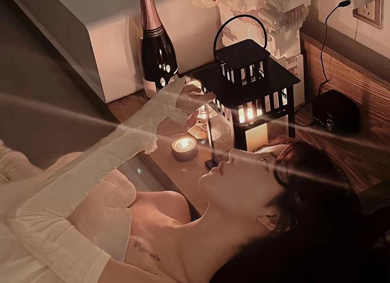 描写人美风景美的句子 描写人美风景美的句子