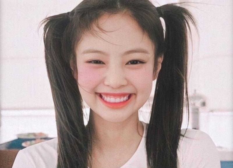 女生给男生一个简单的情话短句（18岁生日表白情话简短）