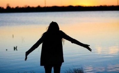 ​暖心情侣秀恩爱签名短句(精选80句)