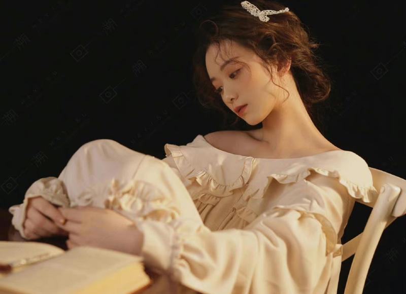 撒娇可爱的撩人小情话：我觉得你今天特别怪，怪好看的