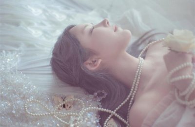 心情低落出去溜达的说说