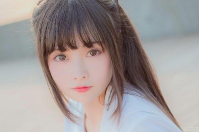 ​夸女孩子的四字词语越多越好 夸女孩子的四字词语顺口溜