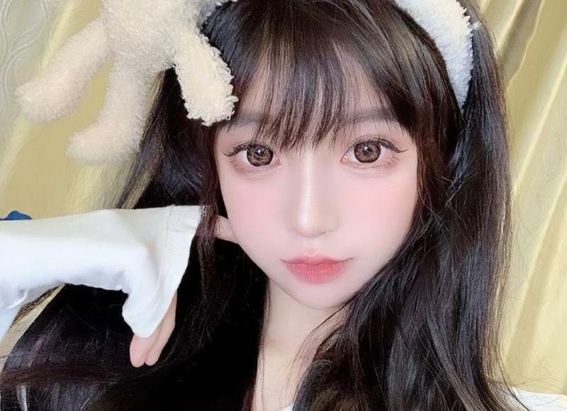 小学生外貌描写的词语 小学生描写外貌的片段